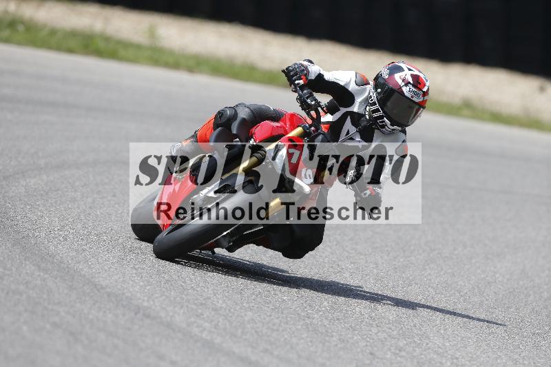 /27 12.06.2025 Ducati Schweiz Trackday Warmup  ADR/blau-bleu/19-1